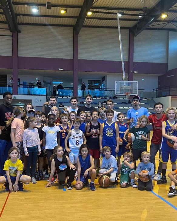 4D3321C6-8501-482F-ACC4-410AFBD7E5D1