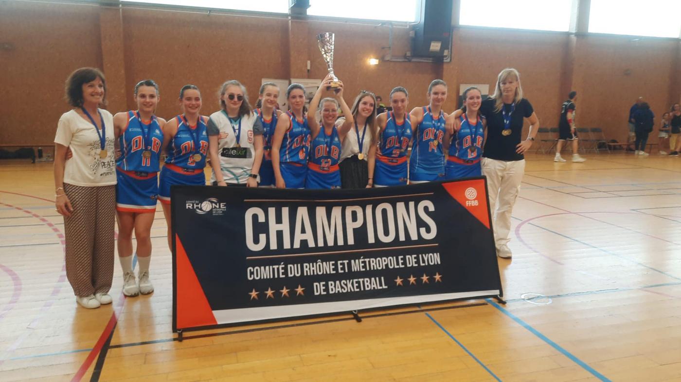 2021-2022_U18F_Victoire phases finales_2